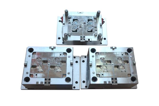 铭洋宇通注塑模具定制加工